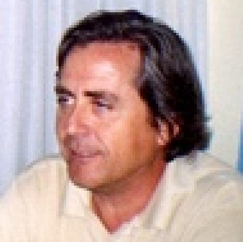 José Cisneros